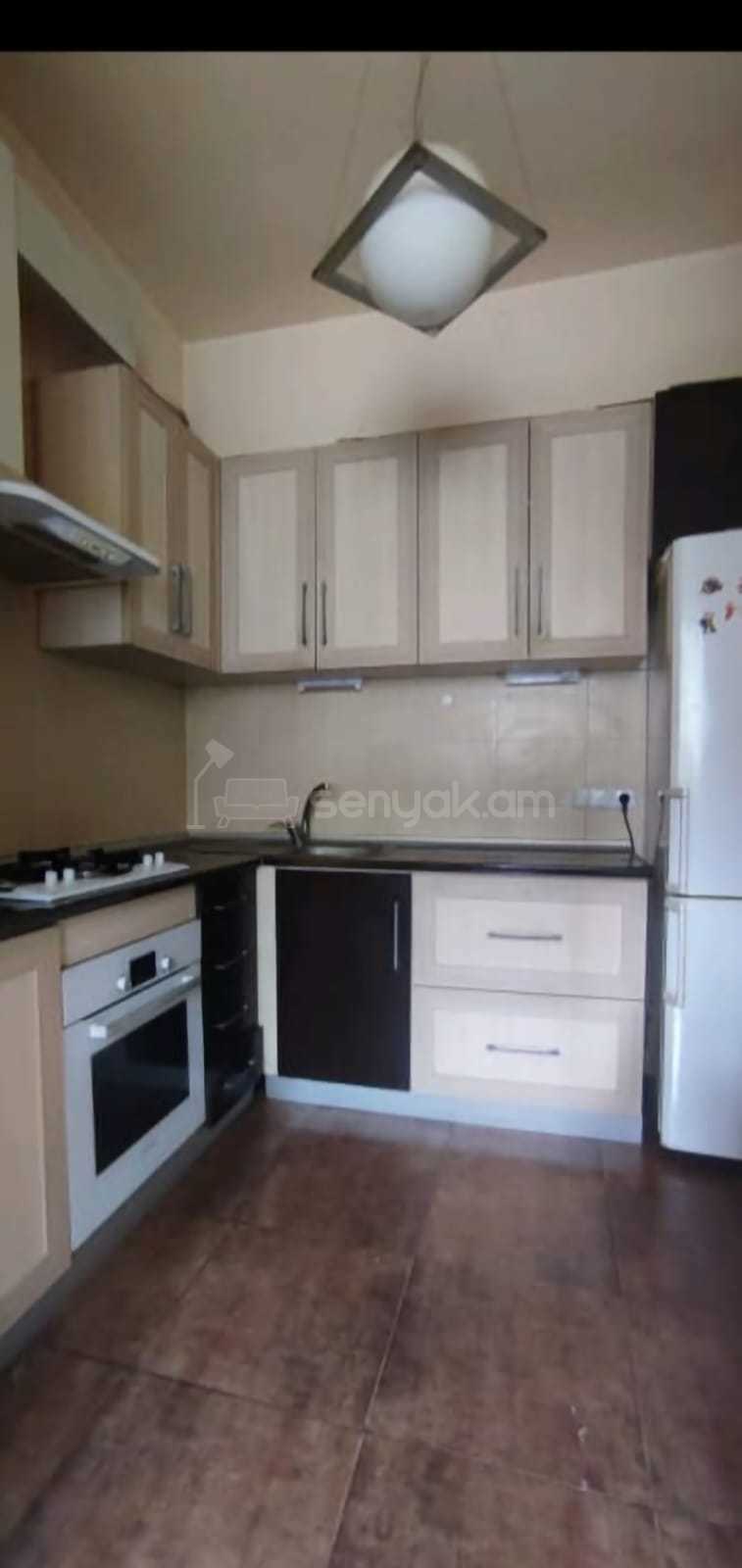 2 Սենյականոց Բնակարան Քարե Շենքում, 50քմ, 1/5 հարկ, Կապիտալ Վերանորոգված, Կահավորված