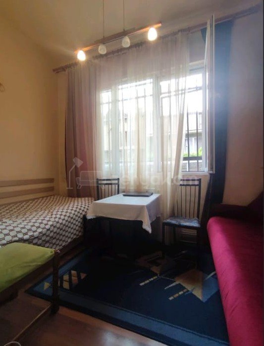 2 Սենյականոց Բնակարան Քարե Շենքում, 50քմ, 1/5 հարկ, Կապիտալ Վերանորոգված, Կահավորված