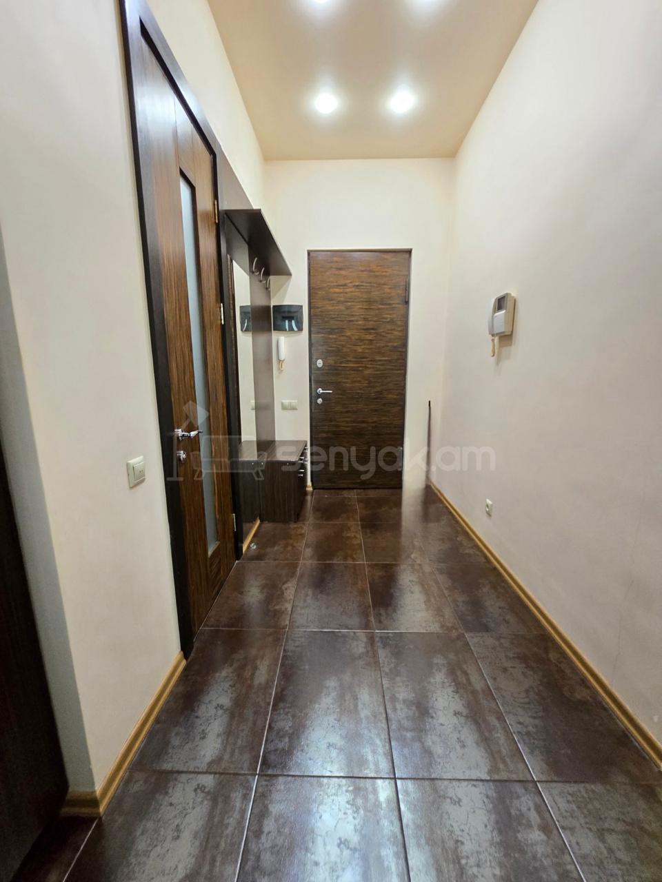 2 Սենյականոց Բնակարան Նորակառույցում, 67քմ, 12/15 հարկ, Կապիտալ Վերանորոգված, Կահավորված, Արևկող