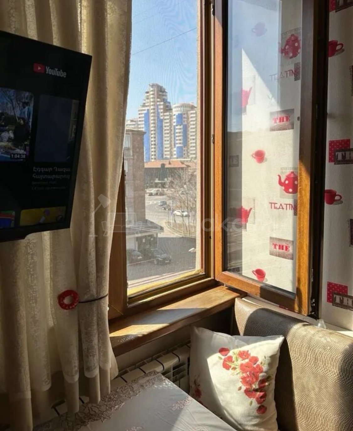 1 Սենյականոց Բնակարան Քարե Շենքում, 45քմ, 3/4 հարկ, Դիզայներական Վերանորոգված