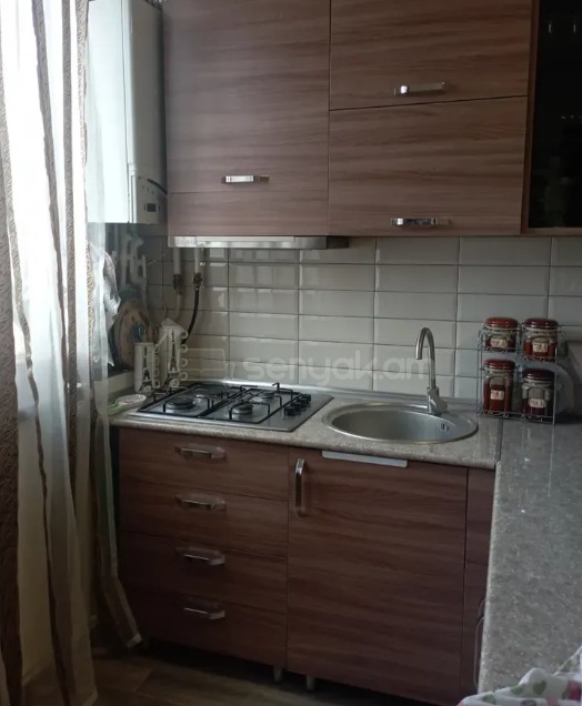 2 Սենյականոց Բնակարան, 40քմ, 6/9 հարկ, Կապիտալ Վերանորոգված