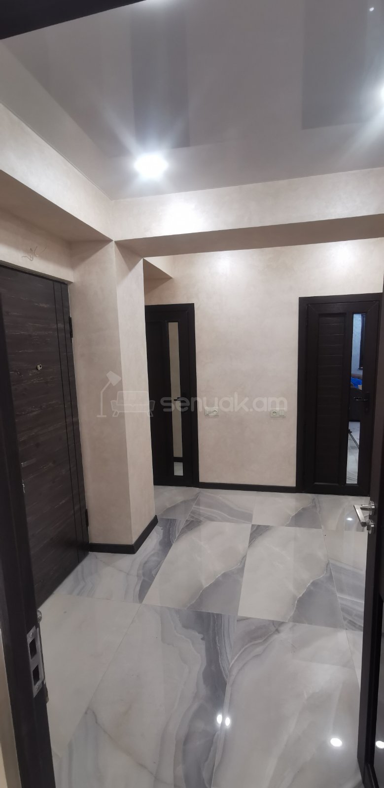 3 Սենյականոց Բնակարան, 78քմ, 4/9 հարկ, Կապիտալ Վերանորոգված, Կահավորված, Արևկող