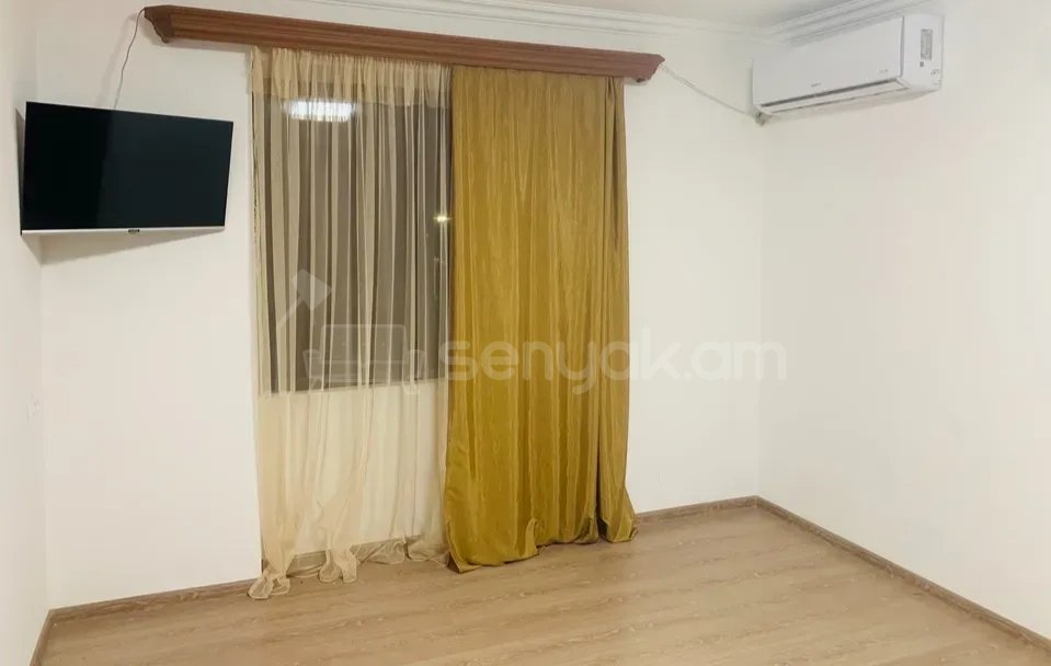 2 Սենյականոց Բնակարան Քարե Շենքում, 54քմ, 2/5 հարկ, Կապիտալ Վերանորոգված, Կահավորված, Արևկող