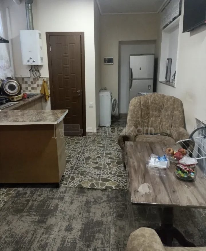 2 Սենյականոց Բնակարան Քարե Շենքում, 58քմ, 1/1 հարկ, Կապիտալ Վերանորոգված, Կահավորված