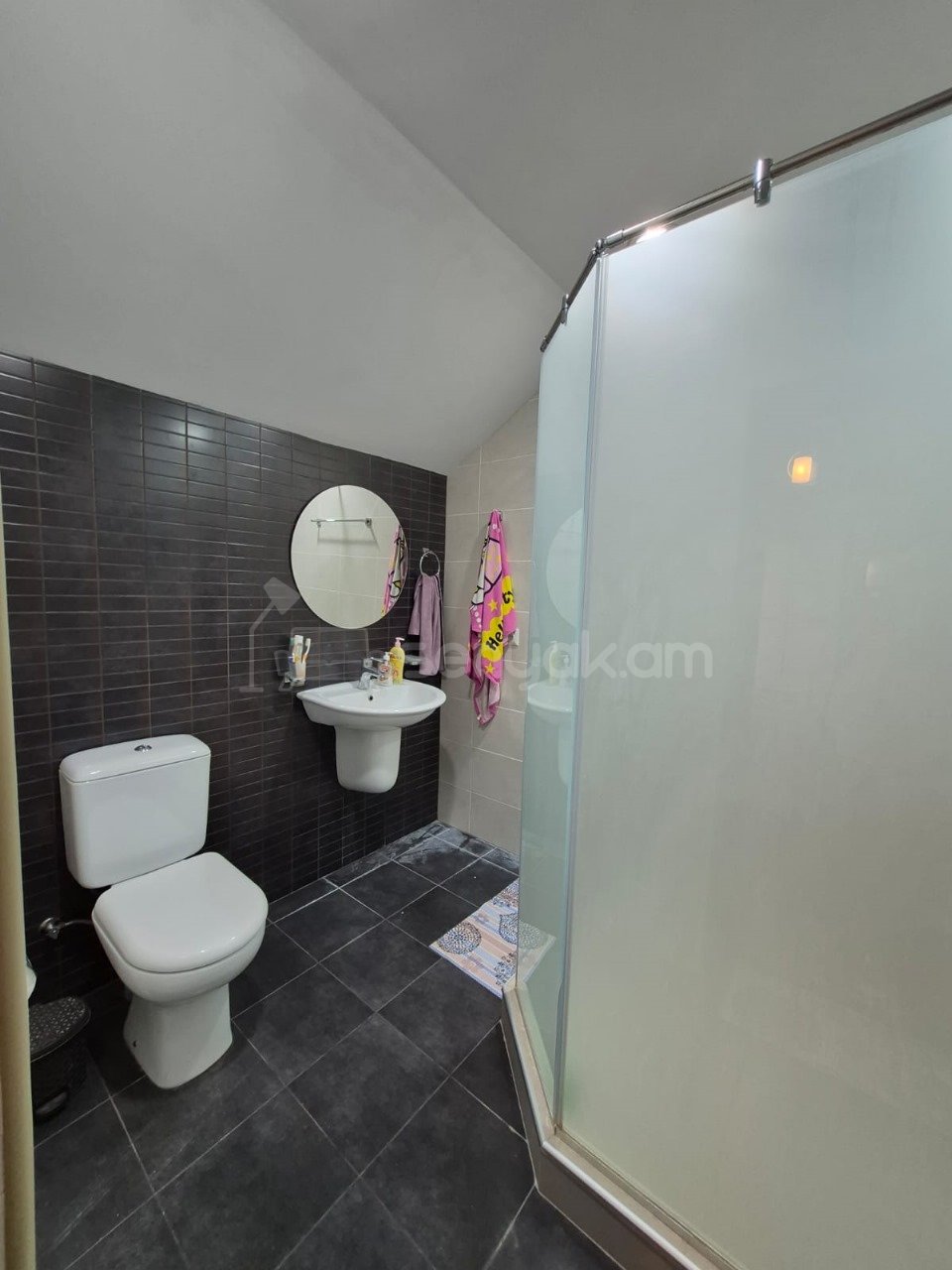 6 Սենյականոց Սեփական Տուն, 288քմ, Կապիտալ Վերանորոգված, Ավտոտնակով