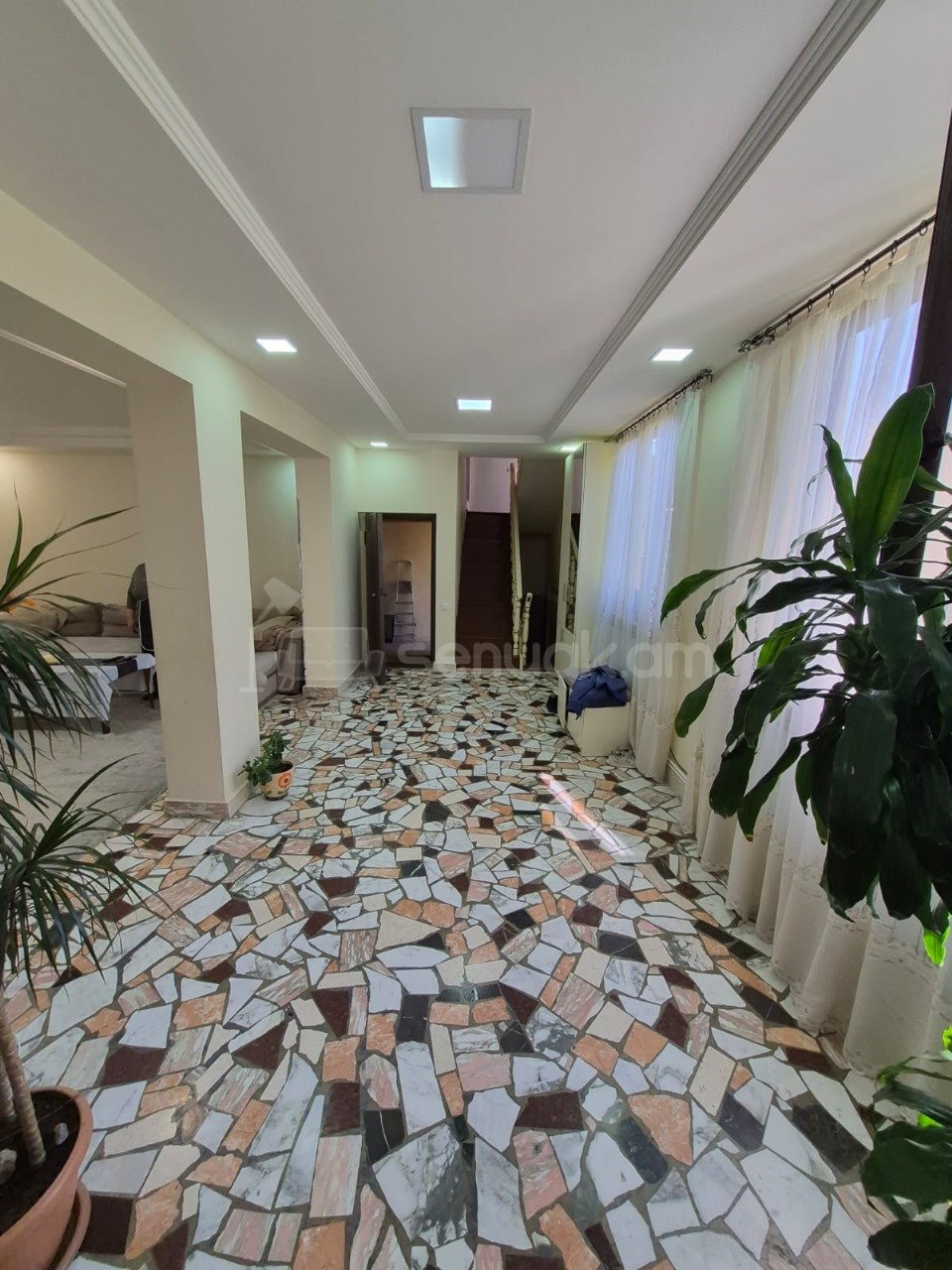 6 Սենյականոց Սեփական Տուն, 288քմ, Կապիտալ Վերանորոգված, Ավտոտնակով