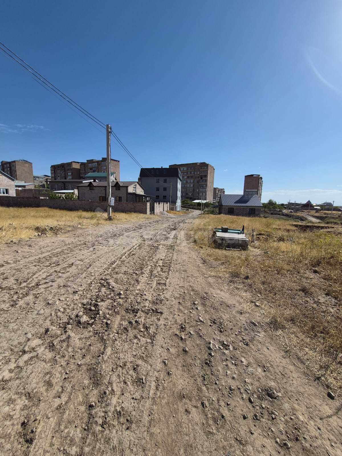 Բնակելի Նշանակության Հողատարածք, 525քմ, Խմելու Ջրով, Էլեկտրականությամբ