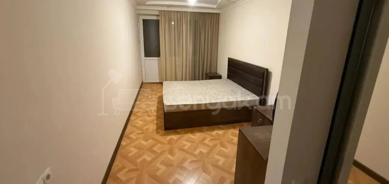 3 Սենյականոց Բնակարան, 90քմ, 2/13 հարկ, Դիզայներական Վերանորոգված, Կահավորված