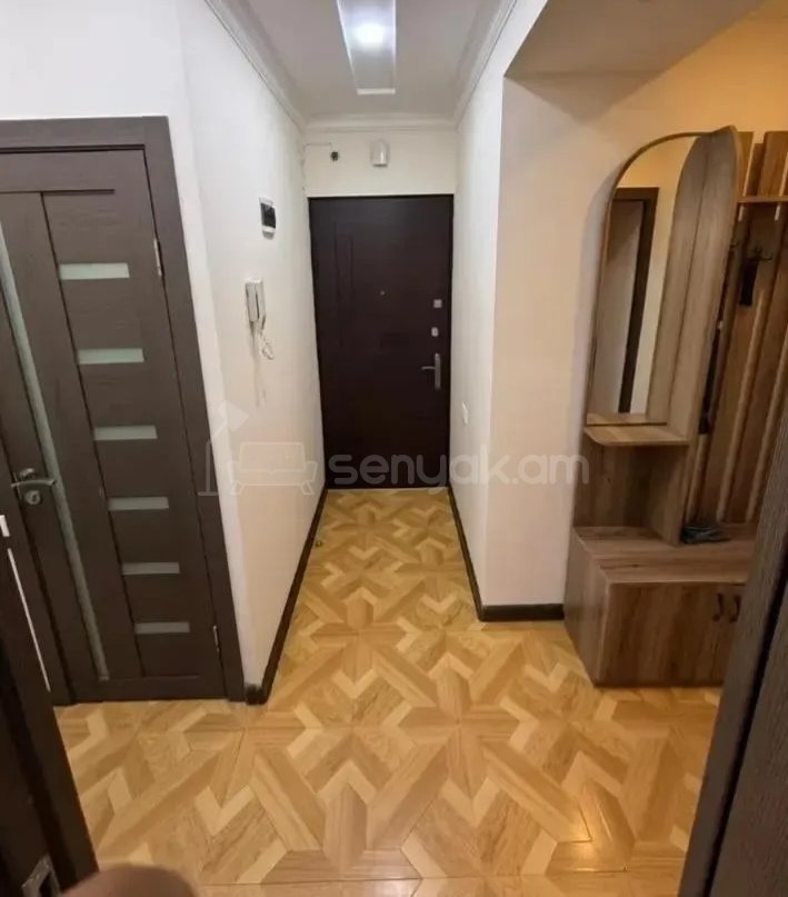 3 Սենյականոց Բնակարան, 90քմ, 2/13 հարկ, Դիզայներական Վերանորոգված, Կահավորված