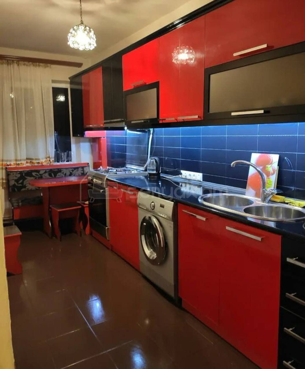 3 Սենյականոց Բնակարան, 78քմ, 7/9 հարկ, Կապիտալ Վերանորոգված, Կահավորված