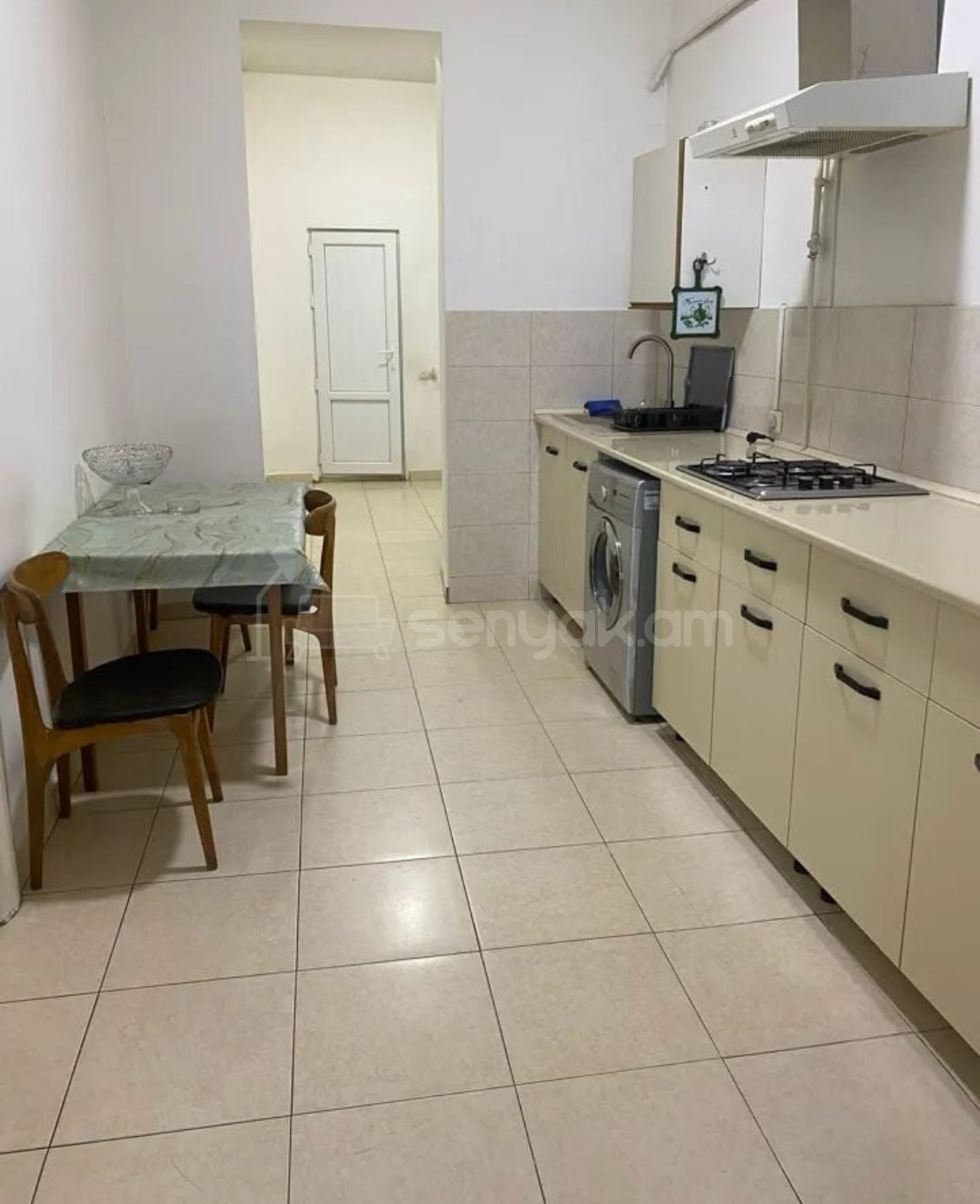 3 Սենյականոց Սեփական Տուն, 90քմ, Կապիտալ Վերանորոգված, Կահավորված