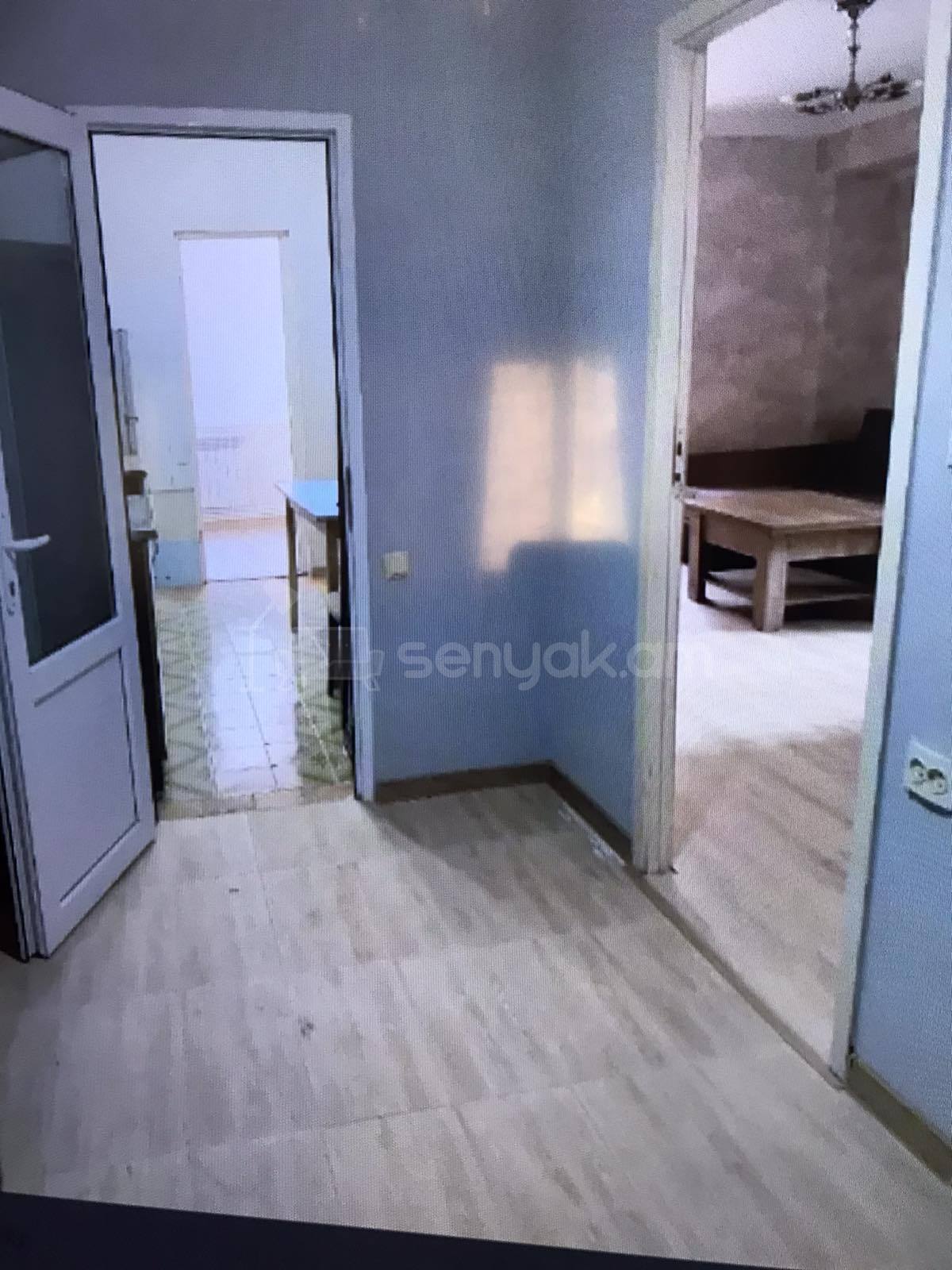 2 Սենյականոց Բնակարան, 45քմ, 2/9 հարկ, Կոսմետիկ Վերանորոգված, Կահավորված, Արևկող