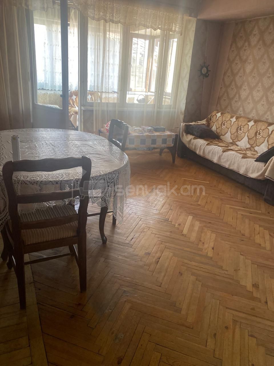 3 Սենյականոց Բնակարան, 75քմ, 4/9 հարկ, Պետական Վիճակում