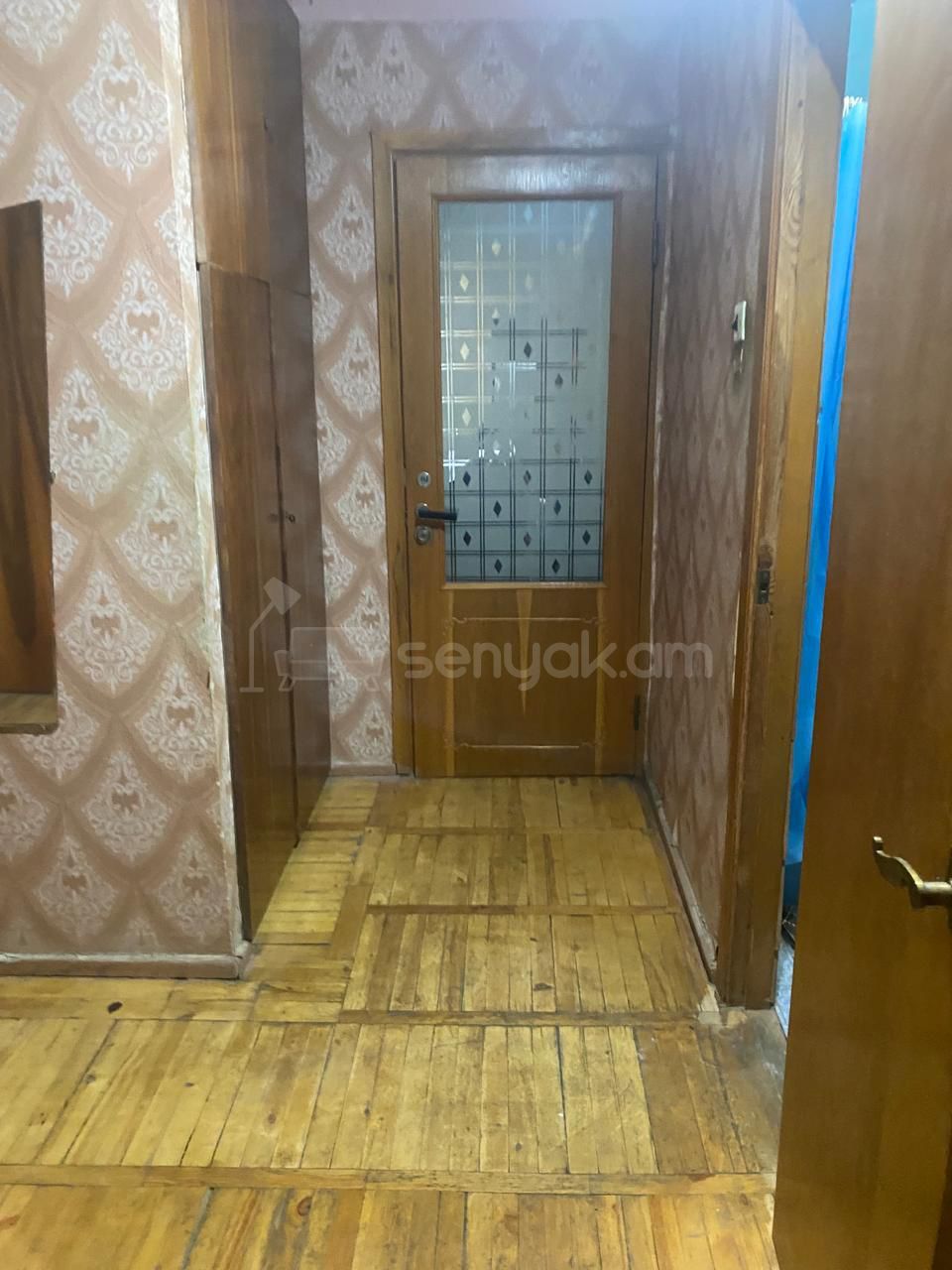 3 Սենյականոց Բնակարան, 75քմ, 4/9 հարկ, Պետական Վիճակում