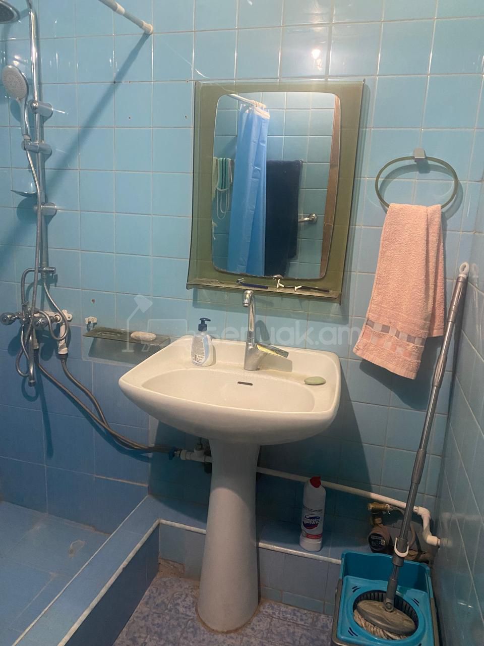 3 Սենյականոց Բնակարան, 75քմ, 4/9 հարկ, Նորմալ Վիճակում, Կահավորված