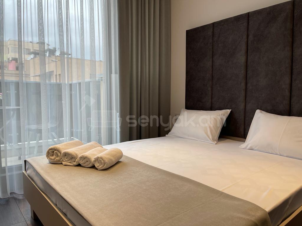 2 Սենյականոց Բնակարան Նորակառույցում, 55քմ, 6/15 հարկ, Դիզայներական Վերանորոգված