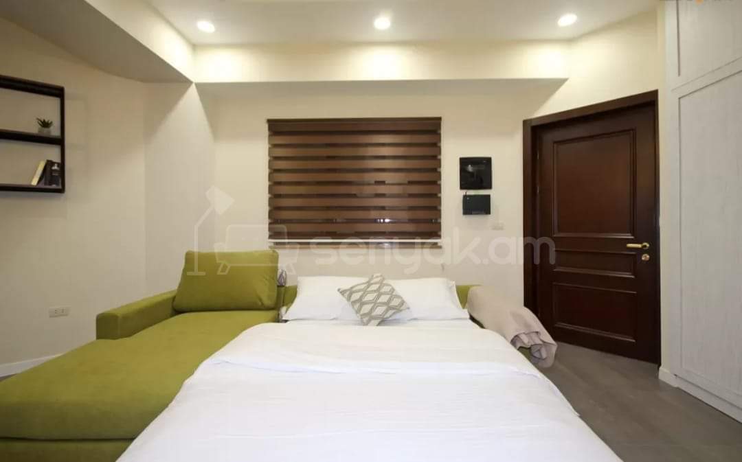 2 Սենյականոց Բնակարան Նորակառույցում, 55քմ, 4/15 հարկ, Դիզայներական Վերանորոգված