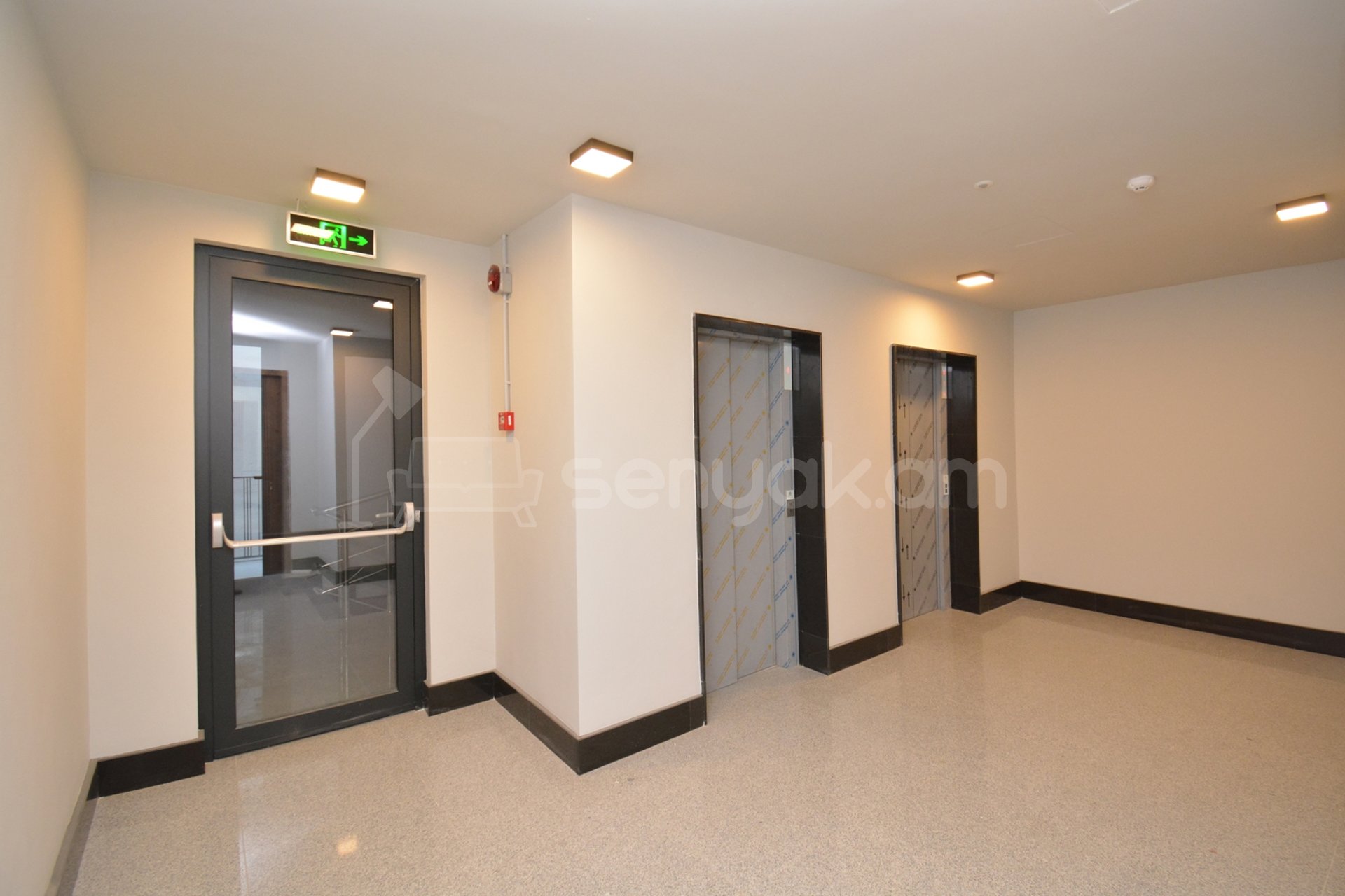 Նորակառույց Օֆիսային Տարածք, 191քմ