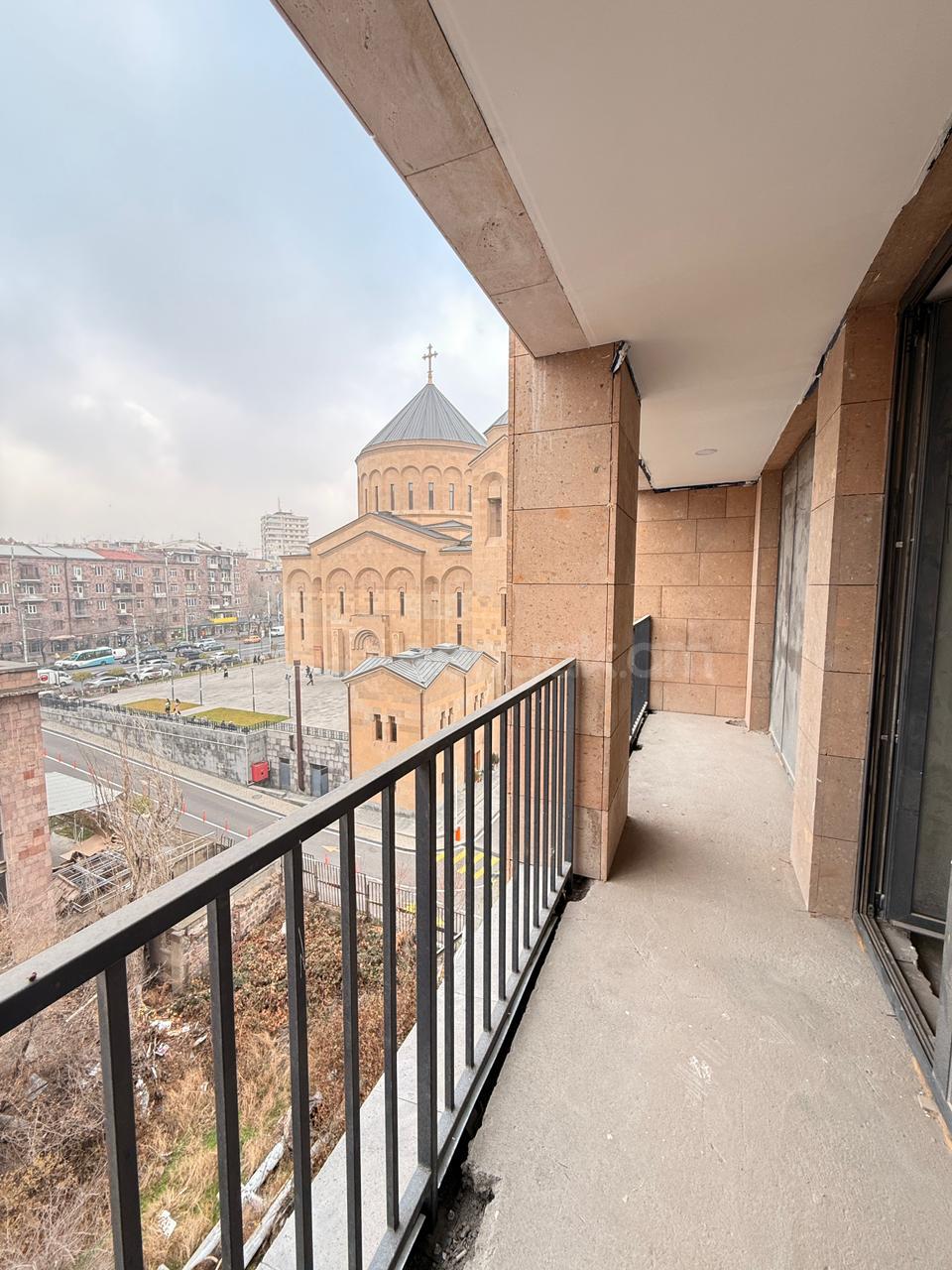 2 Սենյականոց Բնակարան, 55քմ, 5/7 հարկ, Զրոյական Վիճակում