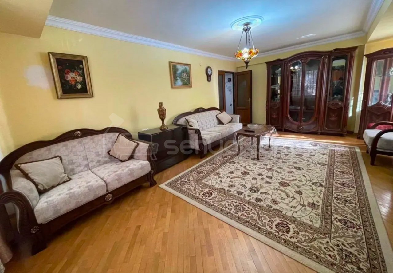 3 Սենյականոց Բնակարան, 80քմ, 2/14 հարկ, Նորմալ Վիճակում, Կահավորված