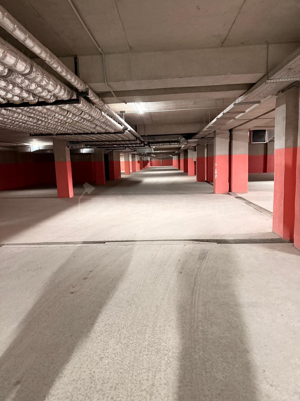 4 Սենյականոց Բնակարան, 105քմ, 2/18 հարկ, Զրոյական Վիճակում