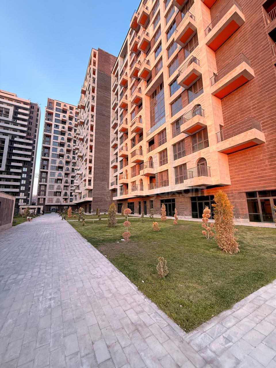 2 Սենյականոց Բնակարան, 57քմ, 6/14 հարկ, Կապիտալ Վերանորոգված