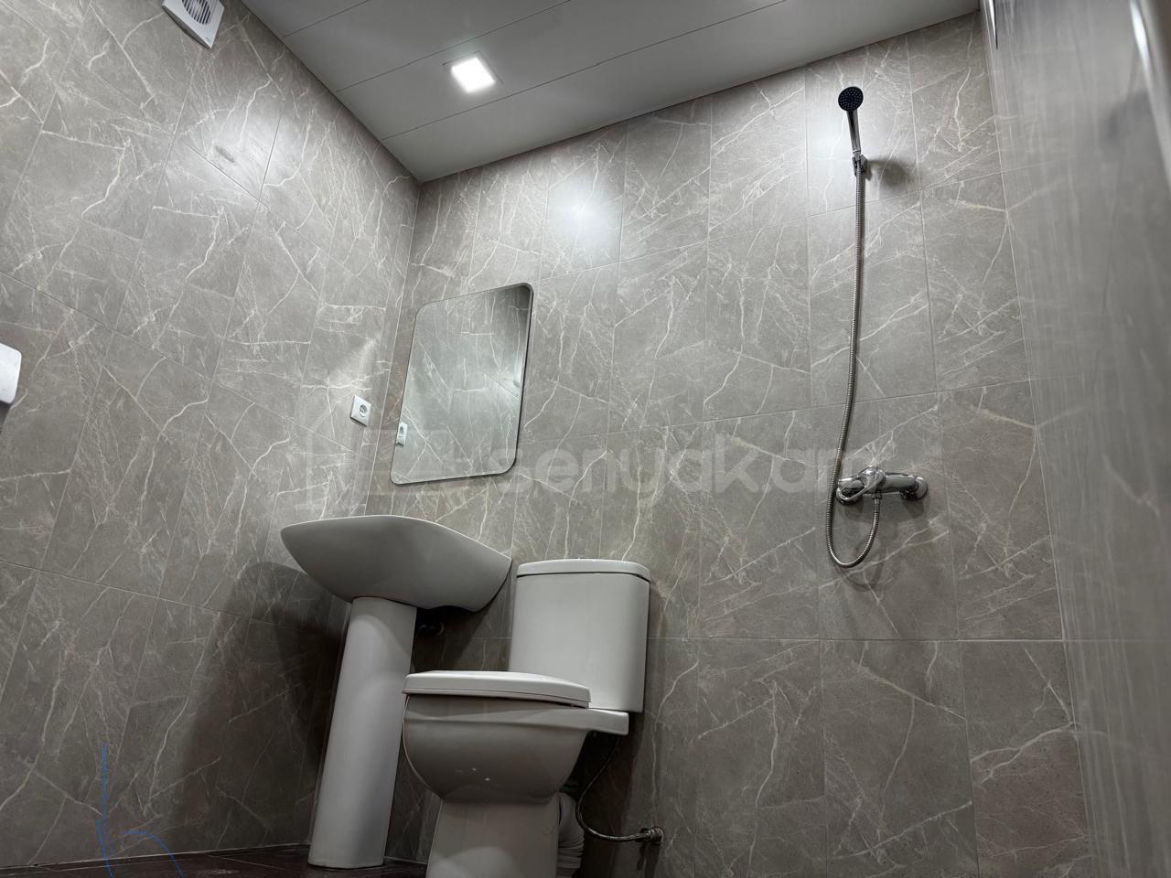 3 Սենյականոց Սեփական Տուն, 140քմ, Կապիտալ Վերանորոգված, Մասամբ Կահավորված