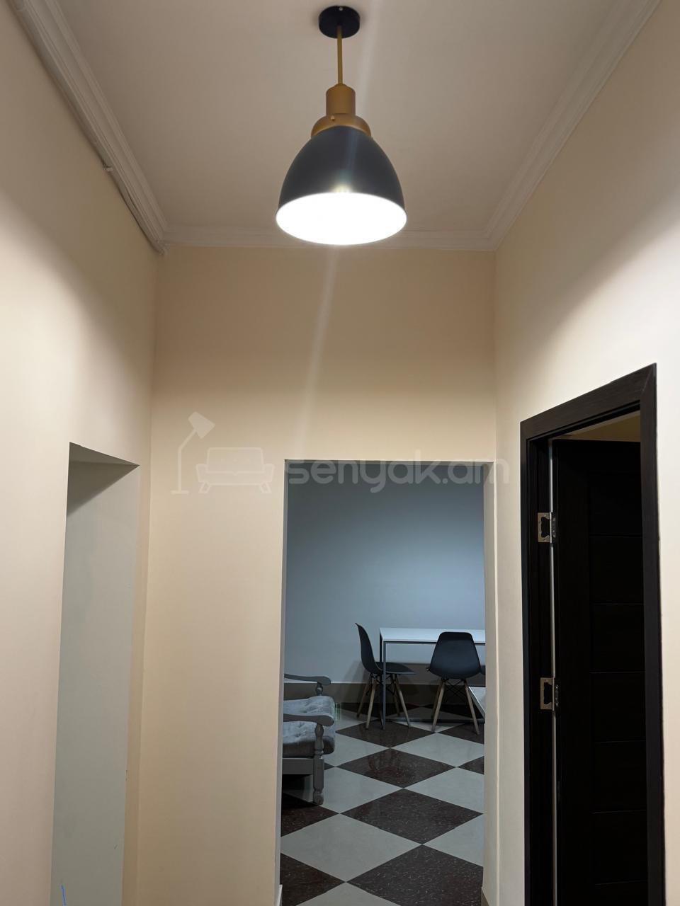 3 Սենյականոց Սեփական Տուն, 140քմ, Կապիտալ Վերանորոգված, Մասամբ Կահավորված