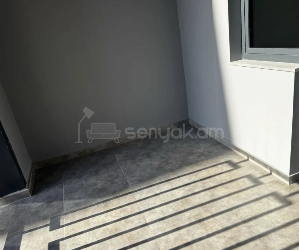 4 Սենյականոց Բնակարան Նորակառույցում, 112քմ, 9/16 հարկ, Կապիտալ Վերանորոգված