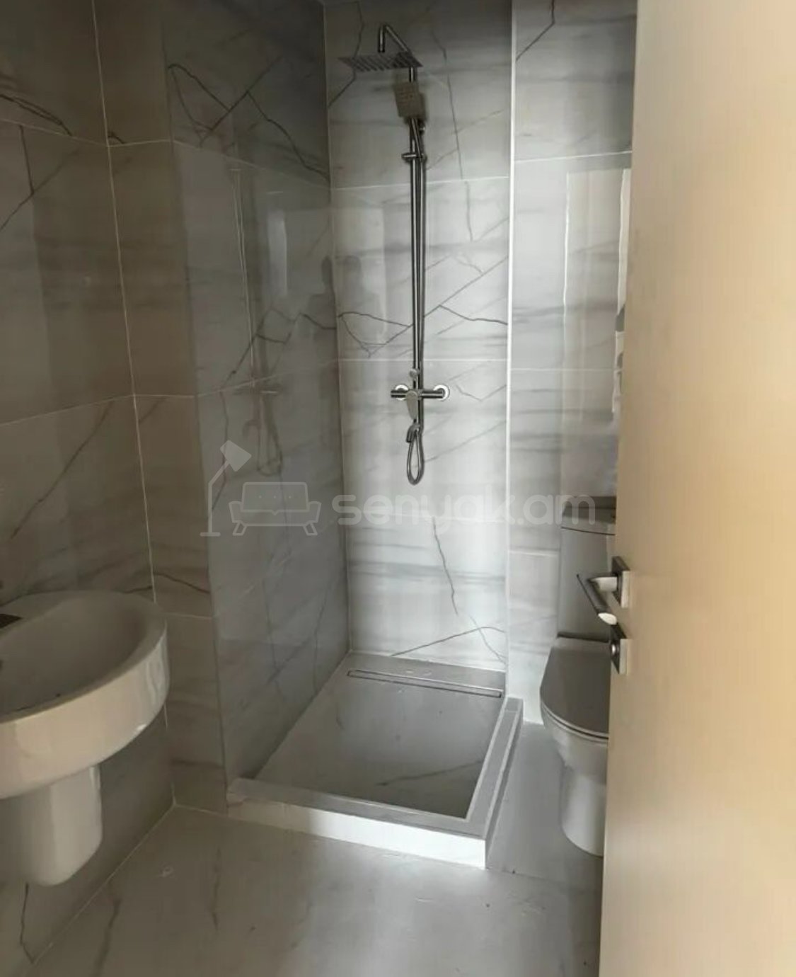 4 Սենյականոց Բնակարան Նորակառույցում, 112քմ, 9/16 հարկ, Կապիտալ Վերանորոգված