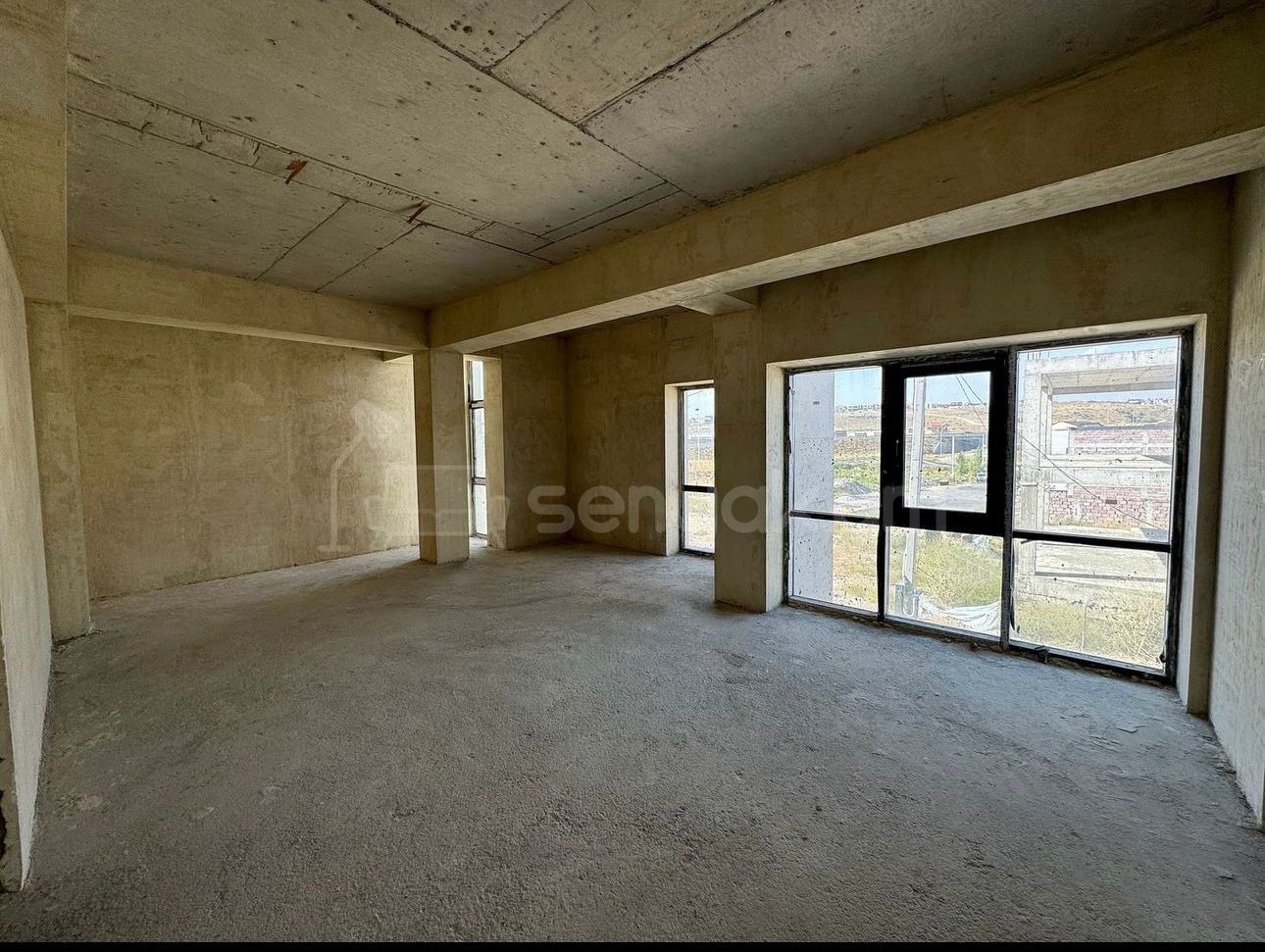 5 Սենյականոց Շքեղ Առանձնատուն, 256քմ, Ավտոտնակով