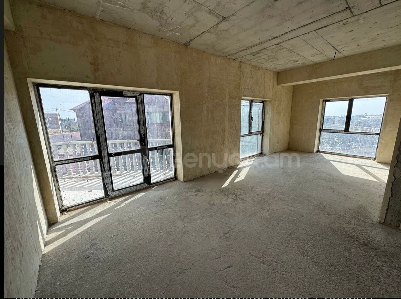 5 Սենյականոց Շքեղ Առանձնատուն, 256քմ, Ավտոտնակով