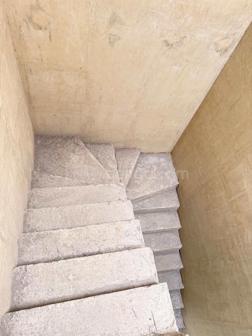 5 Սենյականոց Շքեղ Առանձնատուն, 256քմ, Ավտոտնակով