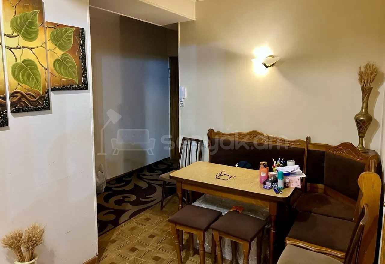 3 Սենյականոց Բնակարան, 81քմ, 2/14 հարկ, Կապիտալ Վերանորոգված