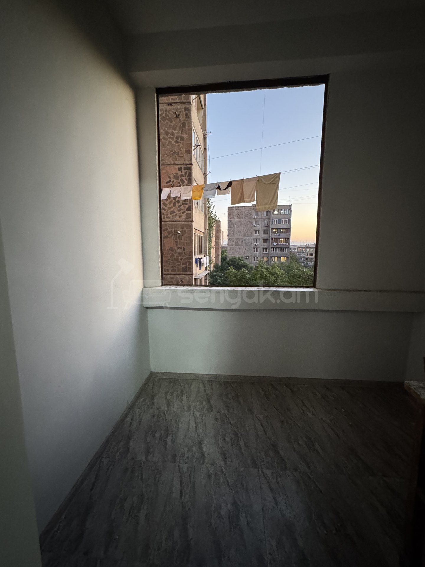 2 Սենյականոց Բնակարան, 56քմ, 5/9 հարկ, Կապիտալ Վերանորոգված, Կահավորված, Արևկող