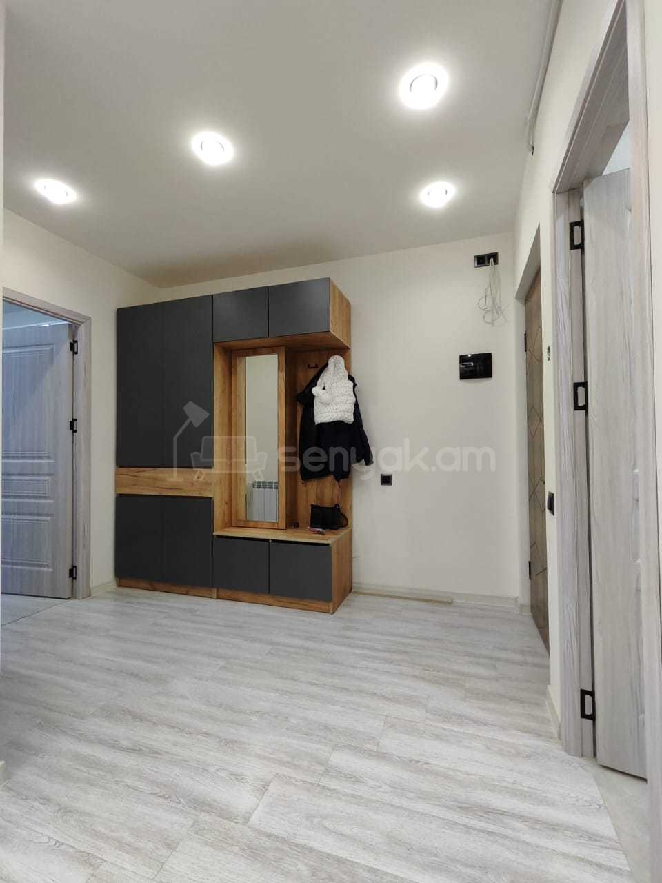 2 Սենյականոց Բնակարան Նորակառույցում, 50քմ, 9/12 հարկ, Դիզայներական Վերանորոգված, Կահավորված