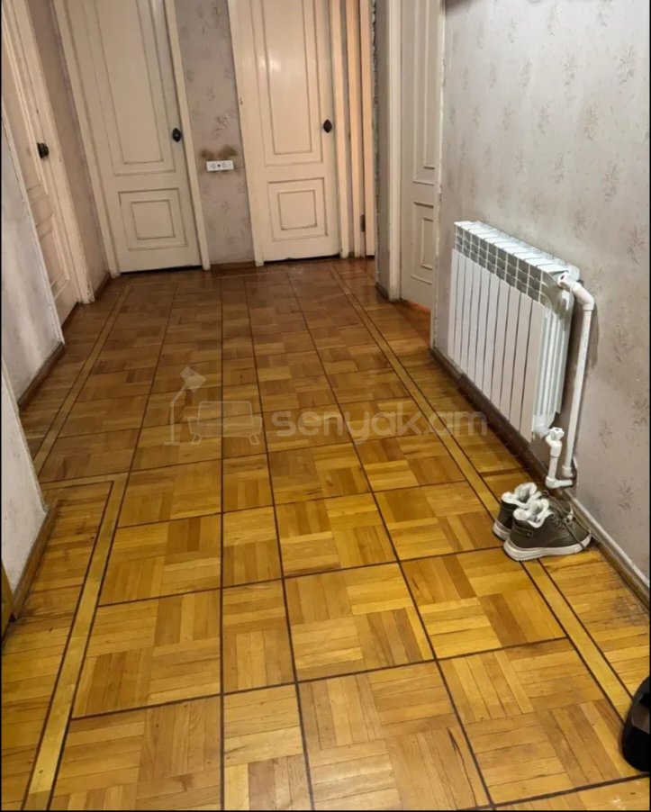 3 Սենյականոց Բնակարան, 80քմ, 6/9 հարկ, Նորմալ Վիճակում, Կահավորված