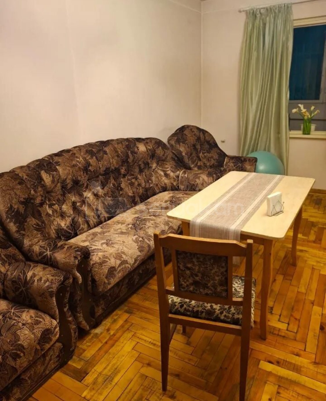 3 Սենյականոց Բնակարան, 80քմ, 2/9 հարկ, Նորմալ Վիճակում, Կահավորված