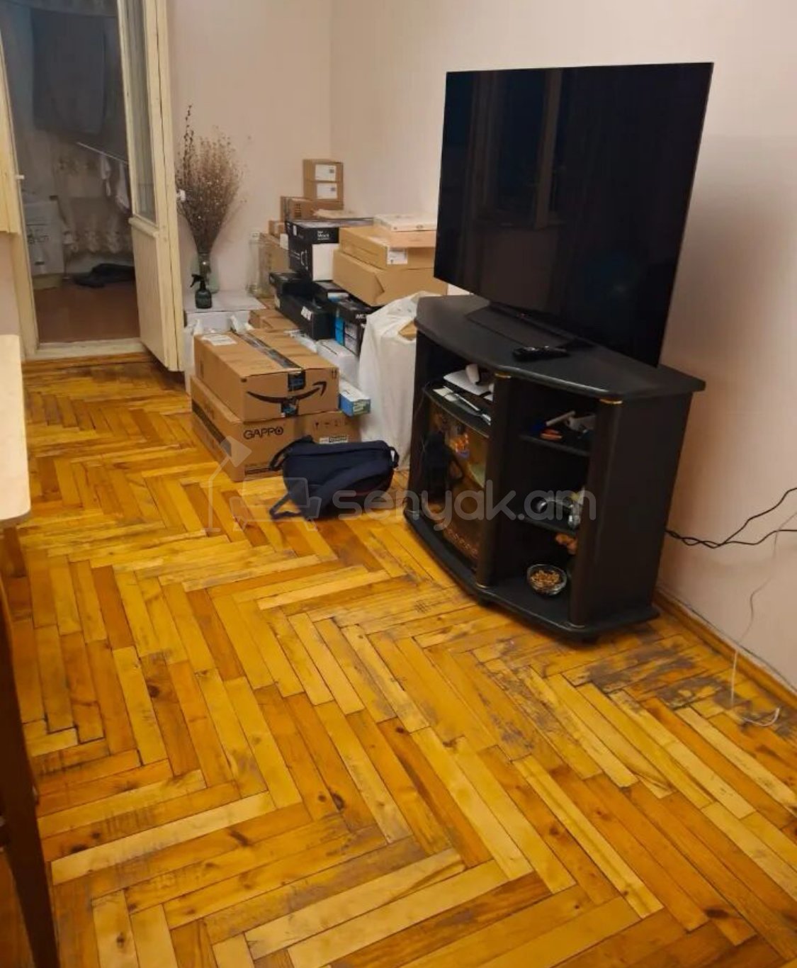 3 Սենյականոց Բնակարան, 80քմ, 2/9 հարկ, Նորմալ Վիճակում, Կահավորված