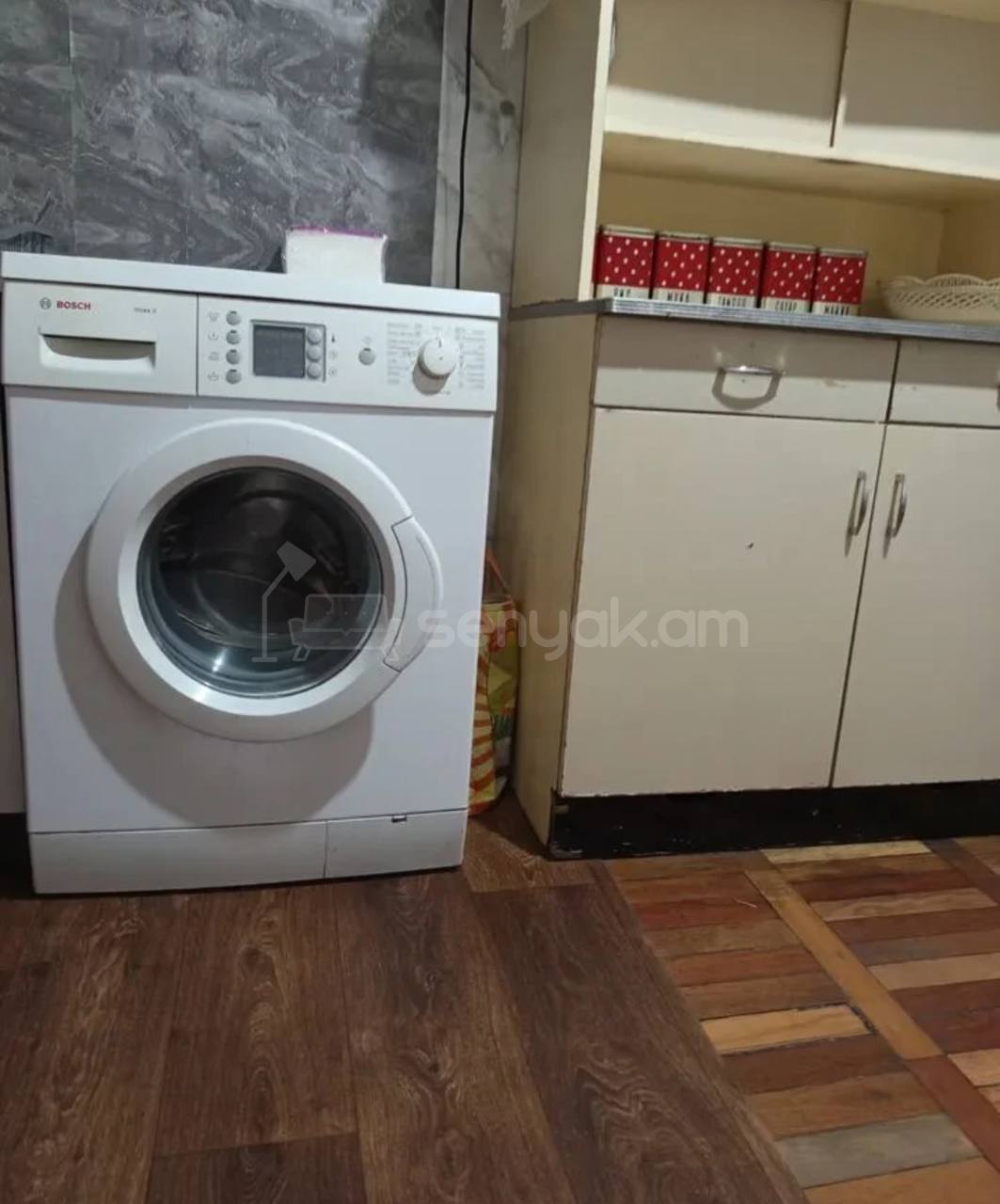 2 Սենյականոց Բնակարան Քարե Շենքում, 54քմ, 2/5 հարկ, Կապիտալ Վերանորոգված, Կահավորված, Արևկող