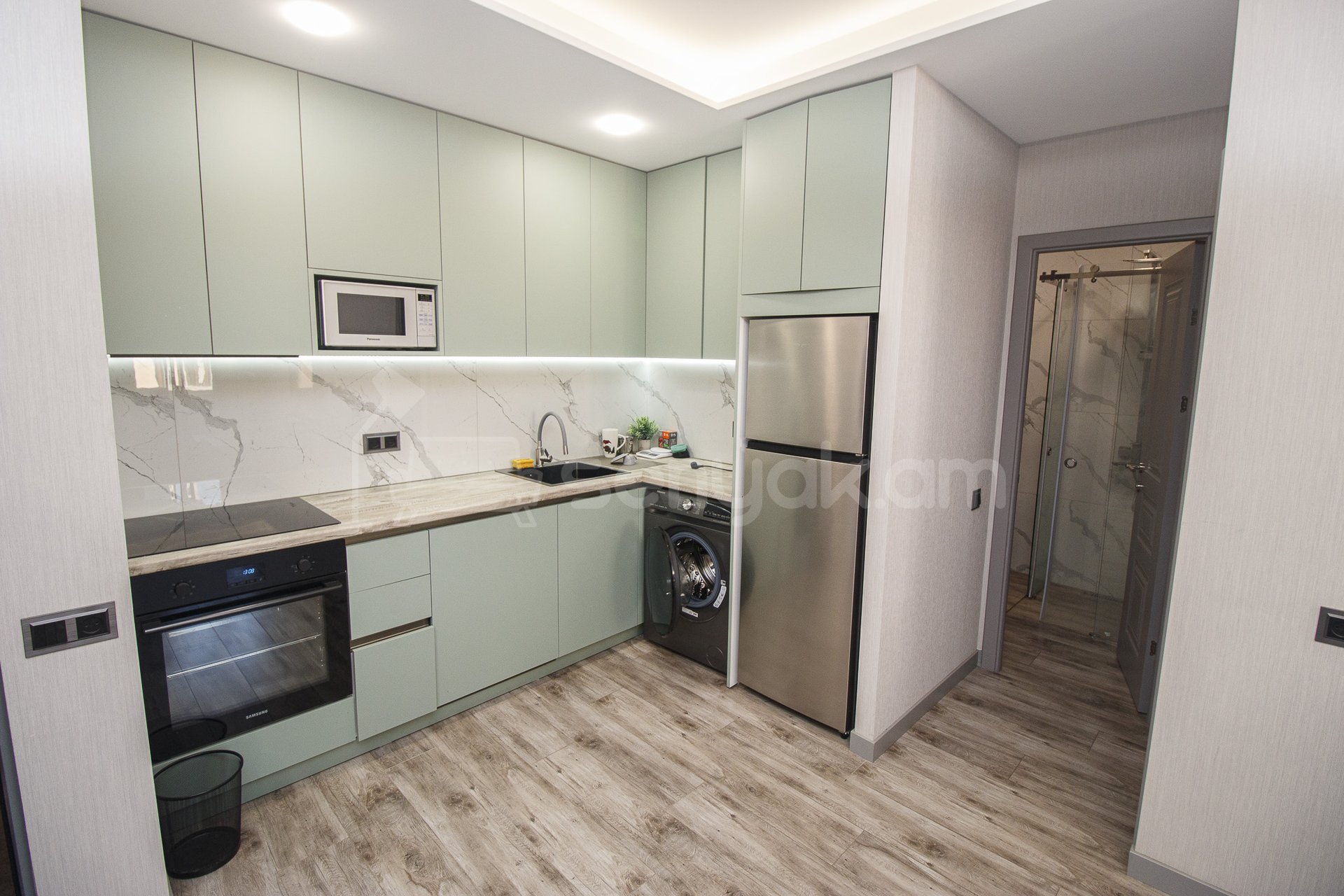 2 Սենյականոց Բնակարան Քարե Շենքում, 40քմ, 4/7 հարկ, Դիզայներական Վերանորոգված