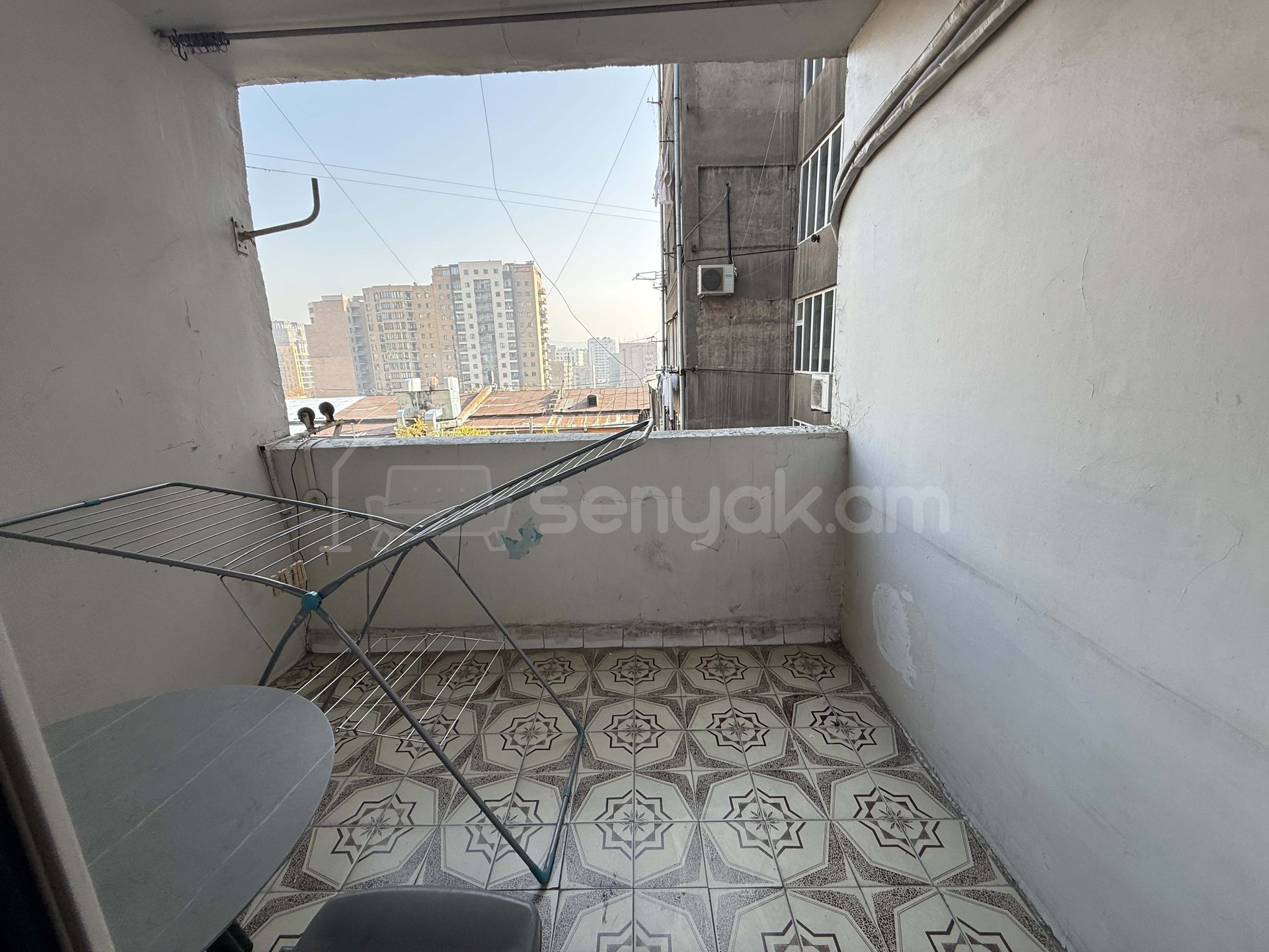 2 Սենյականոց Բնակարան Քարե Շենքում, 55քմ, 4/7 հարկ, Դիզայներական Վերանորոգված