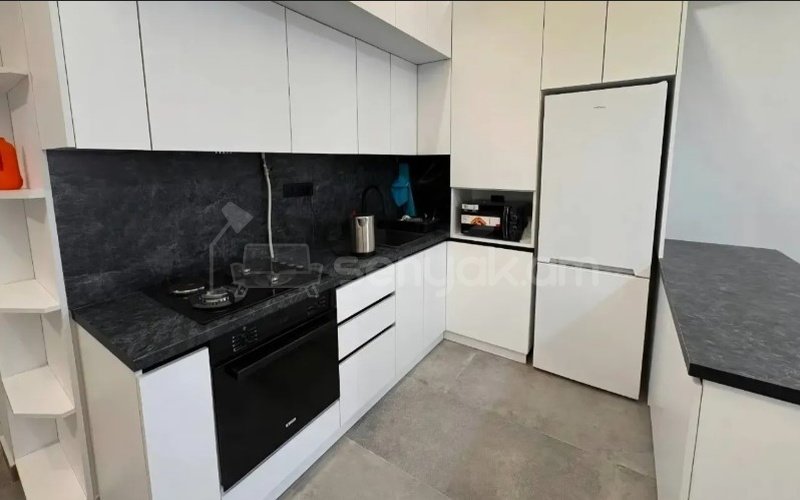 3 Սենյականոց Բնակարան, 66քմ, 12/15 հարկ, Կապիտալ Վերանորոգված, Կահավորված, Արևկող