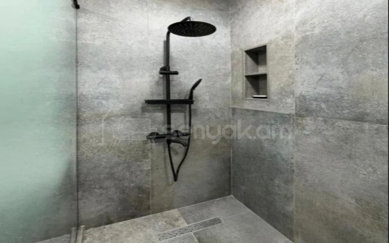 3 Սենյականոց Բնակարան, 66քմ, 12/15 հարկ, Կապիտալ Վերանորոգված, Կահավորված, Արևկող