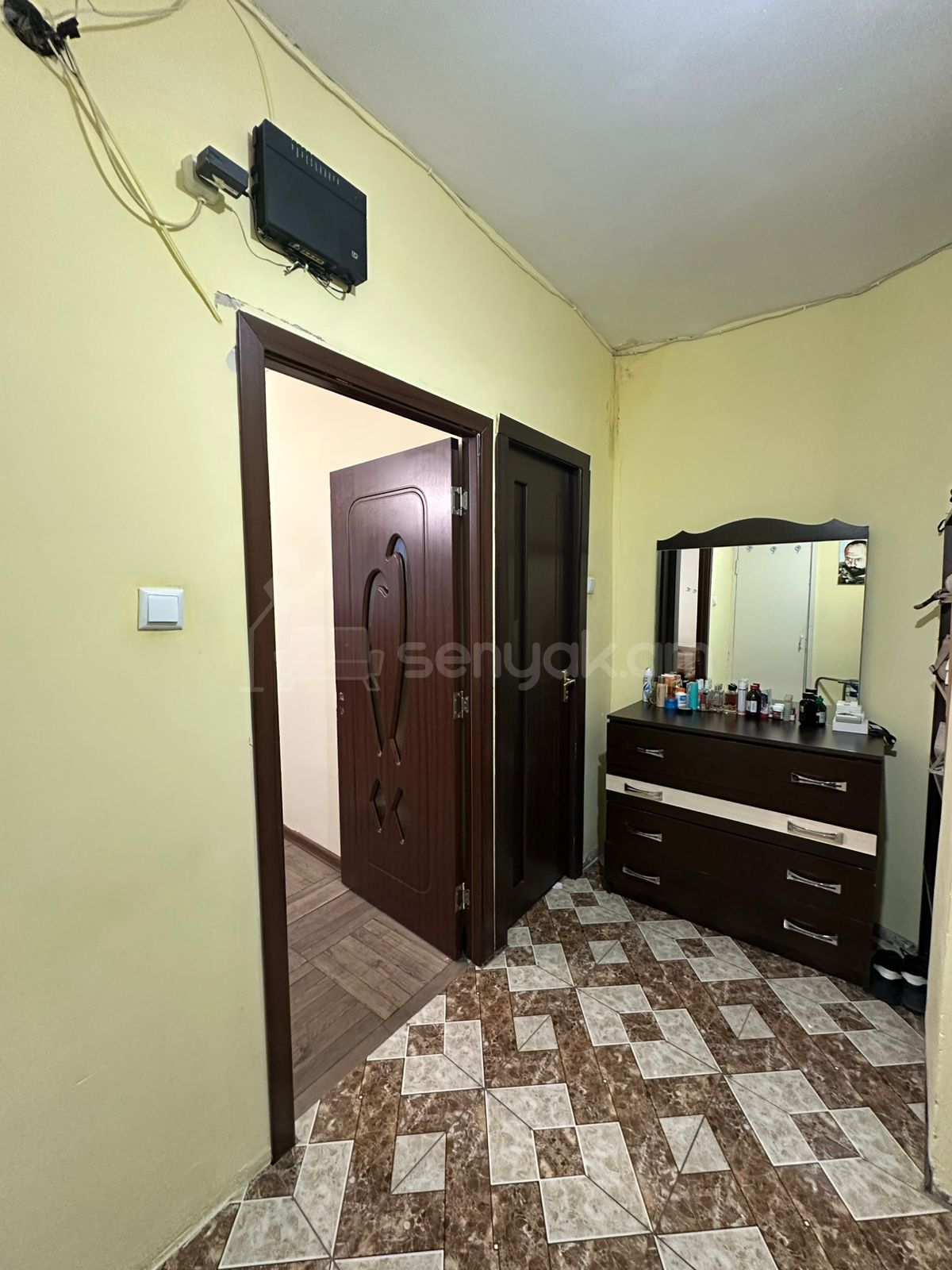 1 Սենյականոց Բնակարան, 49քմ, 8/16 հարկ, Նորմալ Վիճակում