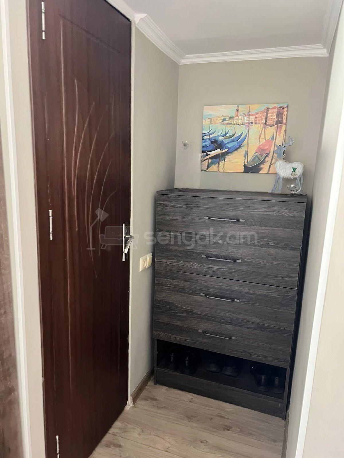 2 Սենյականոց Բնակարան Քարե Շենքում, 53քմ, 3/4 հարկ, Կապիտալ Վերանորոգված