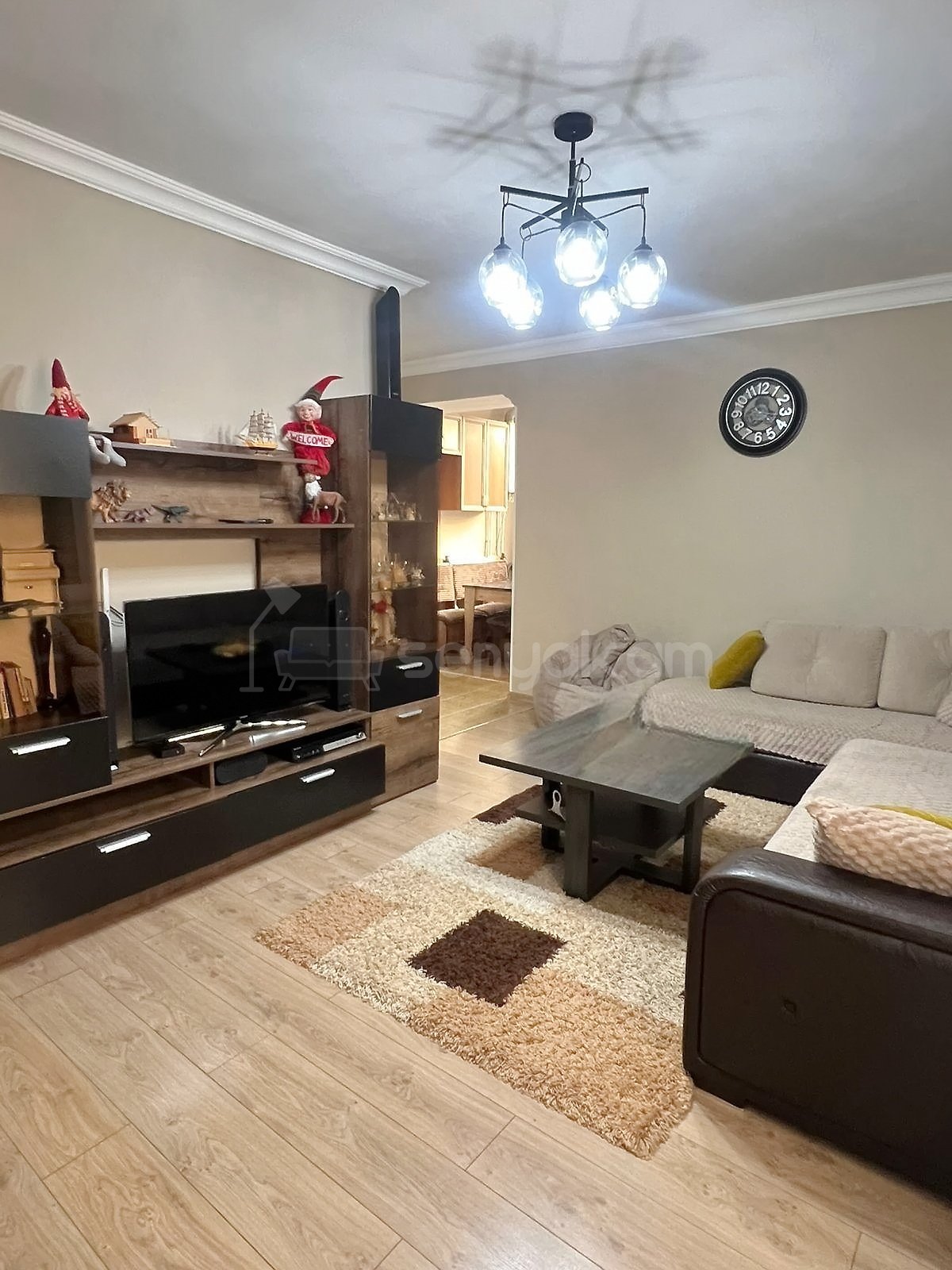 2 Սենյականոց Բնակարան Քարե Շենքում, 53քմ, 3/4 հարկ, Կապիտալ Վերանորոգված