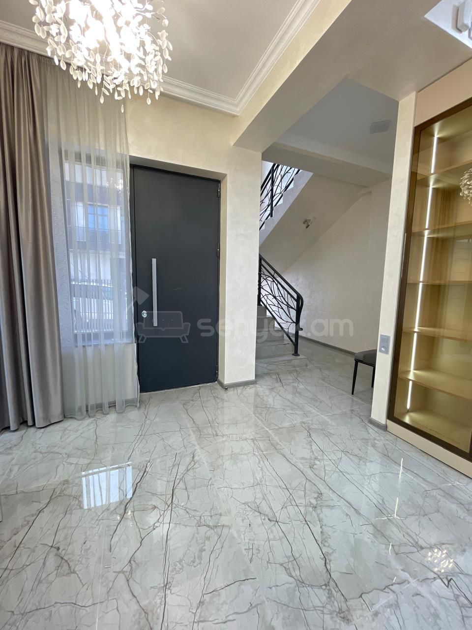 4 Սենյականոց Շքեղ Առանձնատուն, 128քմ