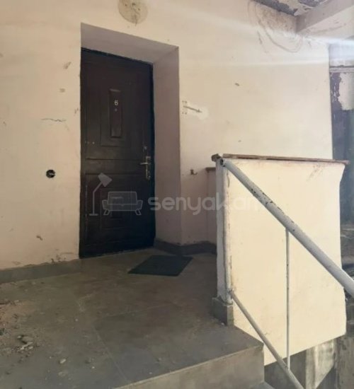 4 Սենյականոց Բնակարան Քարե Շենքում, 160քմ, 2/3 հարկ, Զրոյական Վիճակում