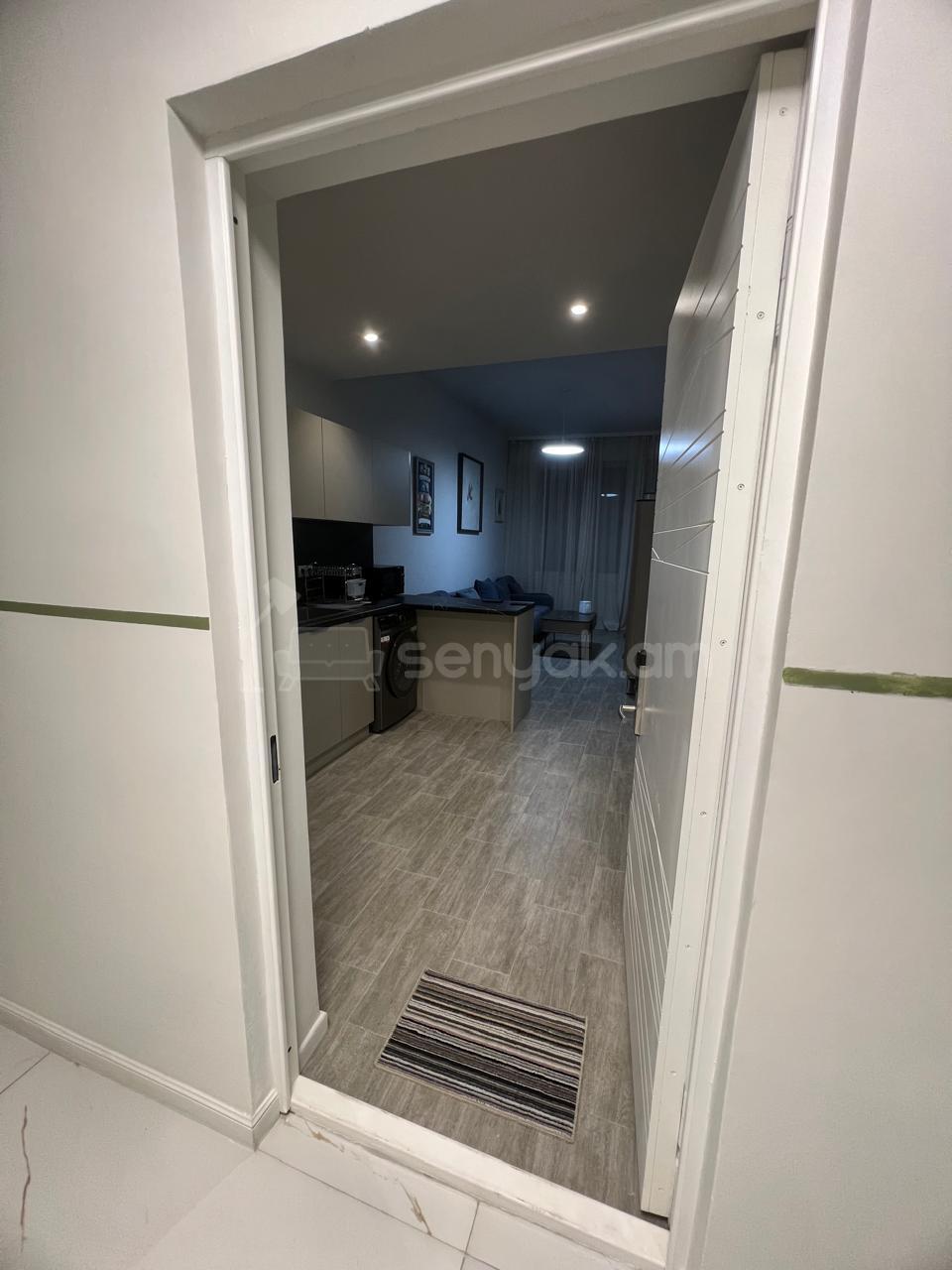 2 Սենյականոց Բնակարան Նորակառույցում, 40քմ, 6/13 հարկ, Կապիտալ Վերանորոգված